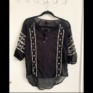 Sheer boho blouse 🖤